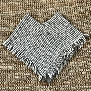 Hilana women’s natural poncho, small, made in Quito Ecuador